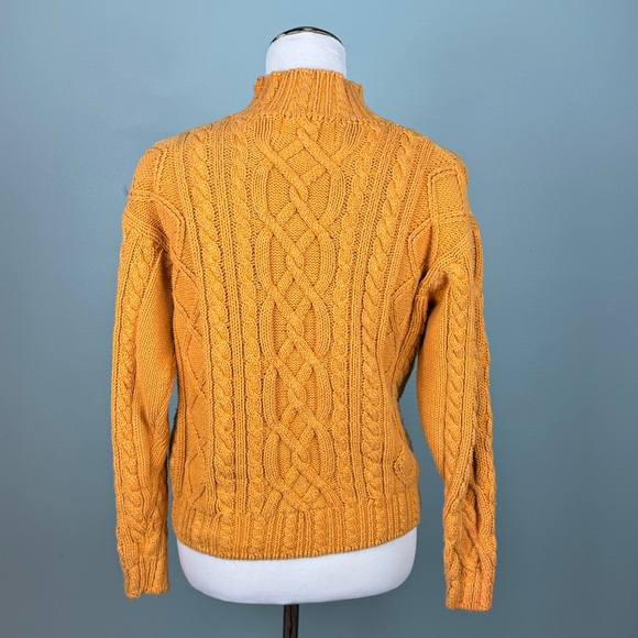 Princeton Club Turtleneck Heavy Sweater - Picture 5 of 6